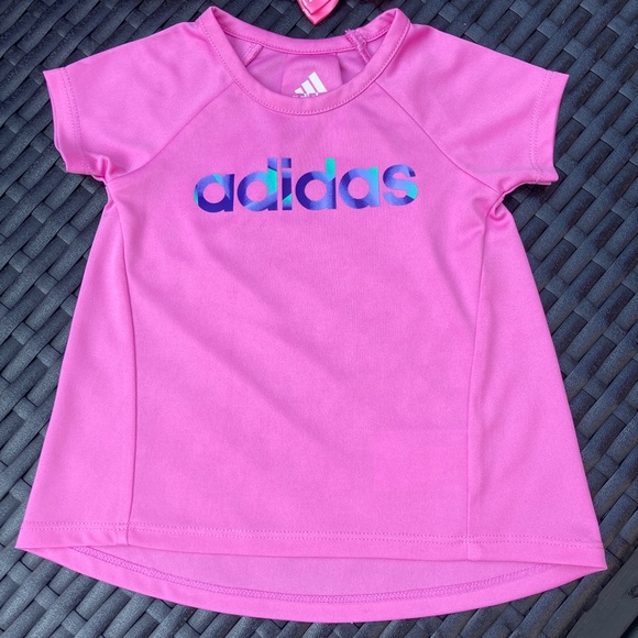 🍒  ADIDAS TOP - Picture 2 of 9